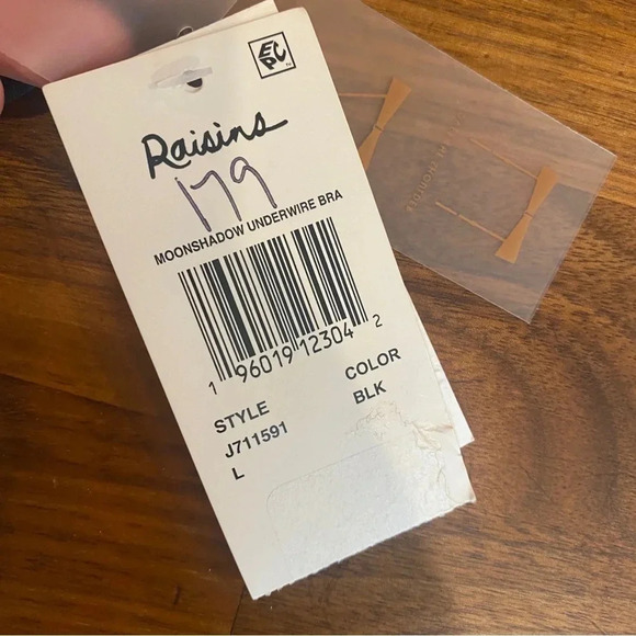 NWT RAISINS CURVE Trendy Printed Bikini Top Large - Picture 3 of 4